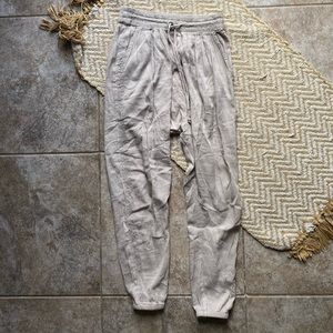 American Eagle jogger size XS